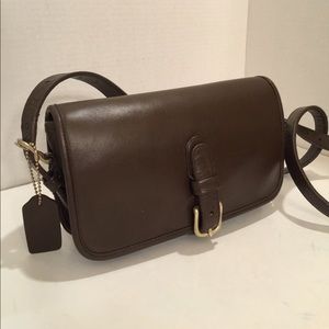 Authentic Classic Coach Saddle Pouch